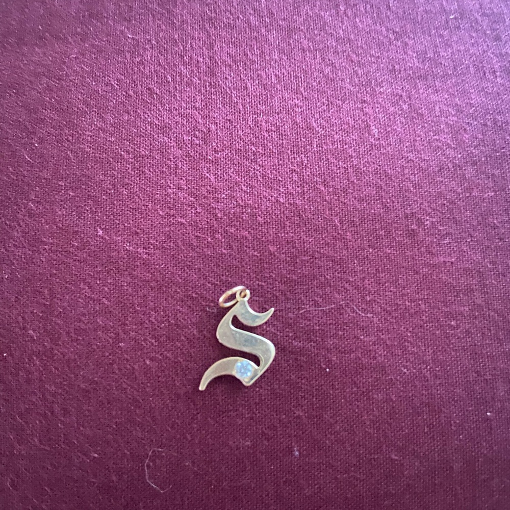 14k Yellow Gold Initial 'S' Pendant with Diamond Accent
